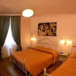 Le Campane Gasthof Ferrara